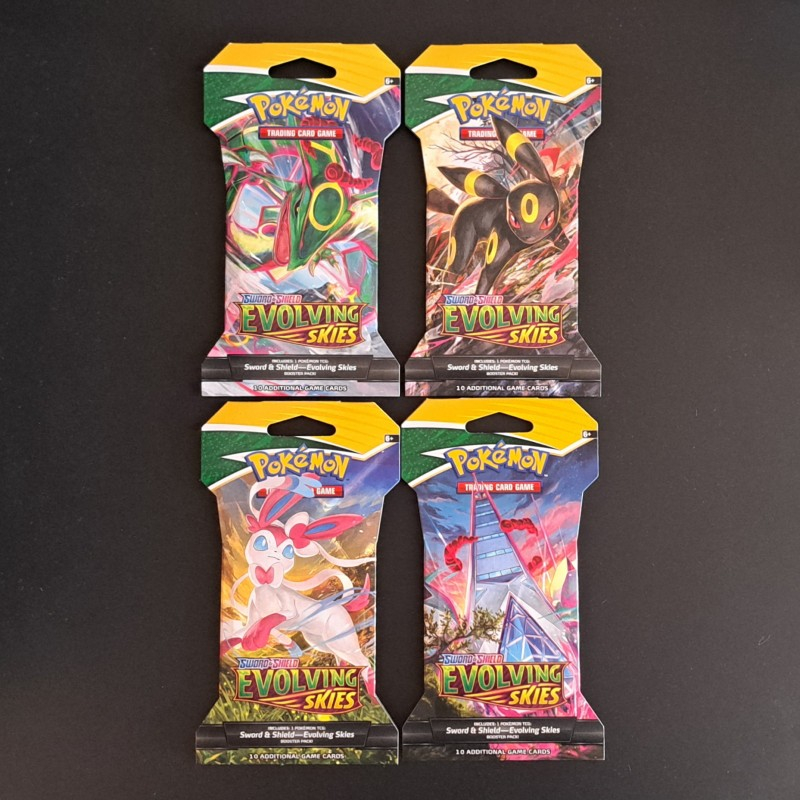 Evolving Skies Sleeved Booster Pack - Artwork Set